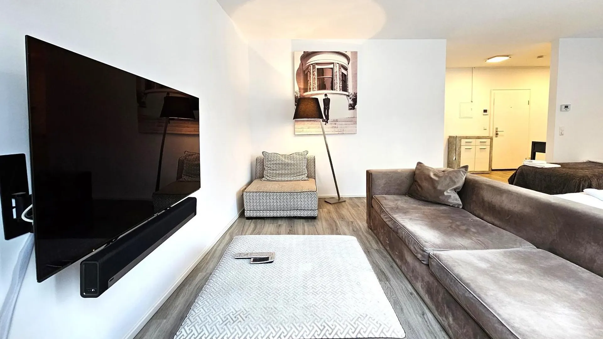 Old Town 2 Room Apartments Dusseldorf