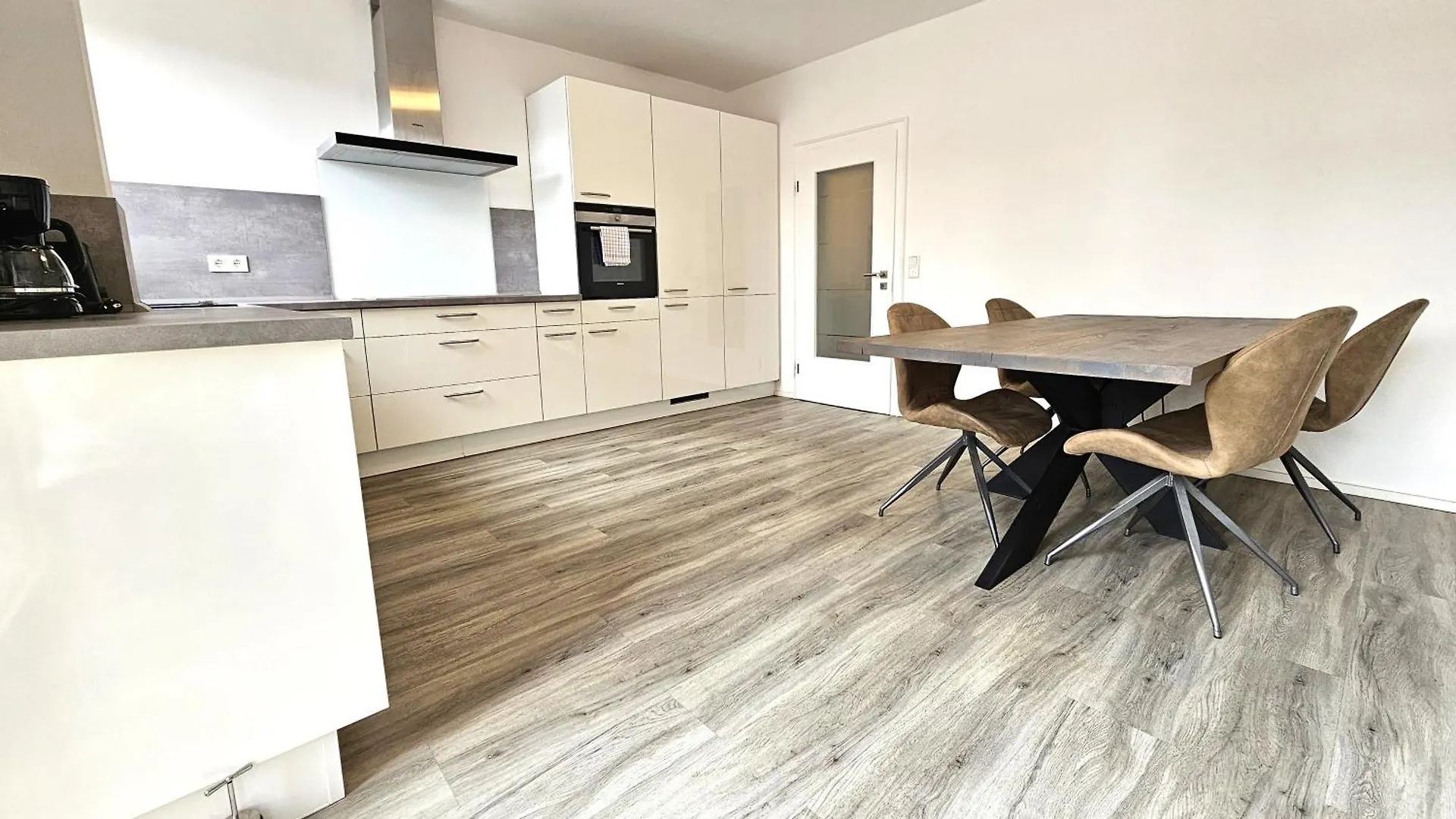 Old Town 2 Room Apartments Dusseldorf