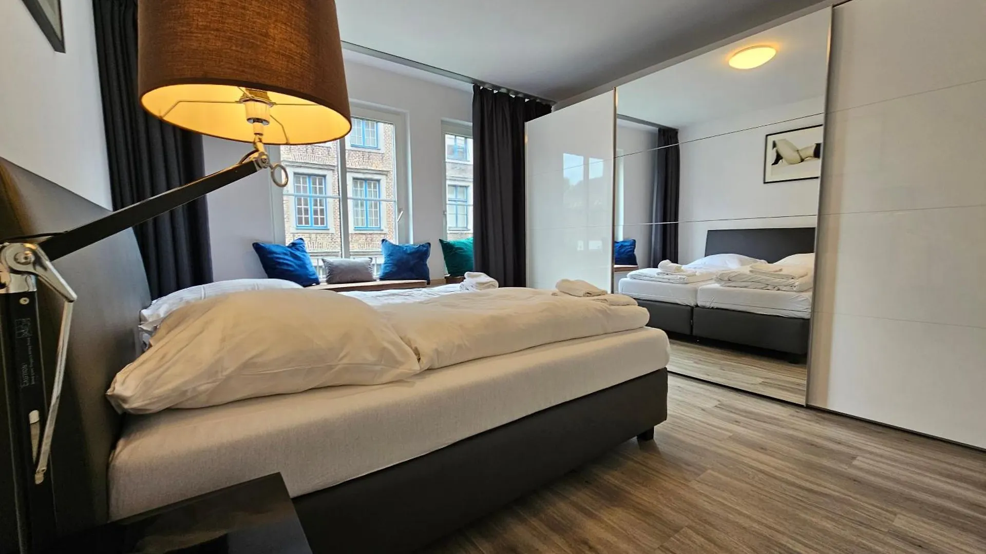 Old Town 2 Room Apartments Düsseldorf