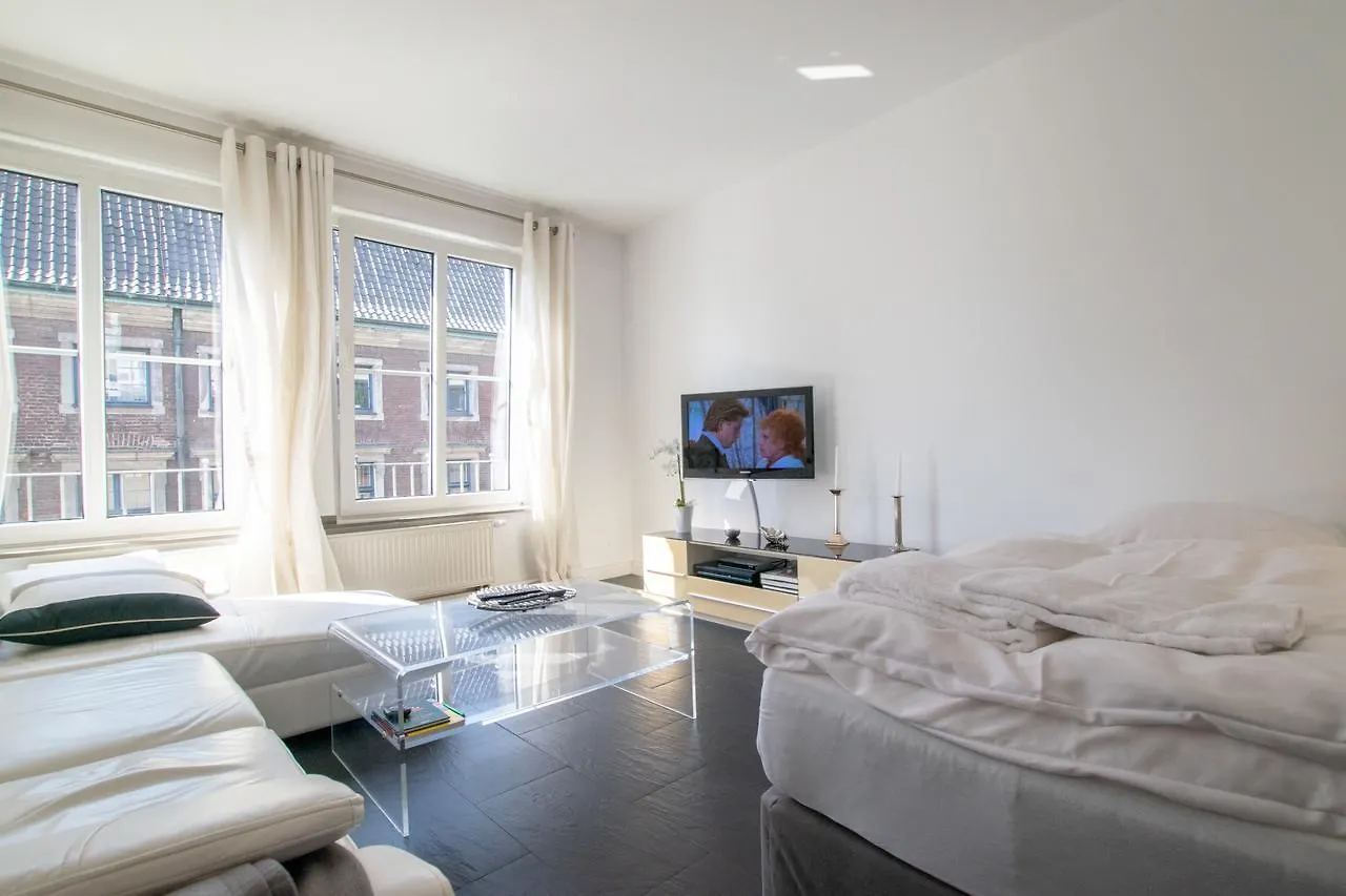 Old Town 2 Room Apartments Düsseldorf